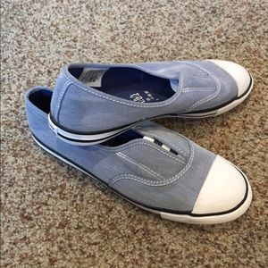 Converse slip on shoe
